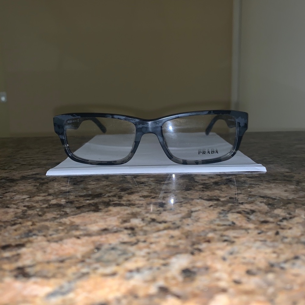 Prada Frames - image 4